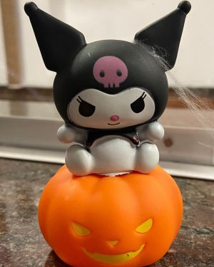 Lámpara halloween kuromi