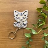 Llavero gato relieve